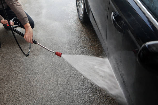 Best Commercial Building Pressure Washing  in Crooked Lake Park, FL